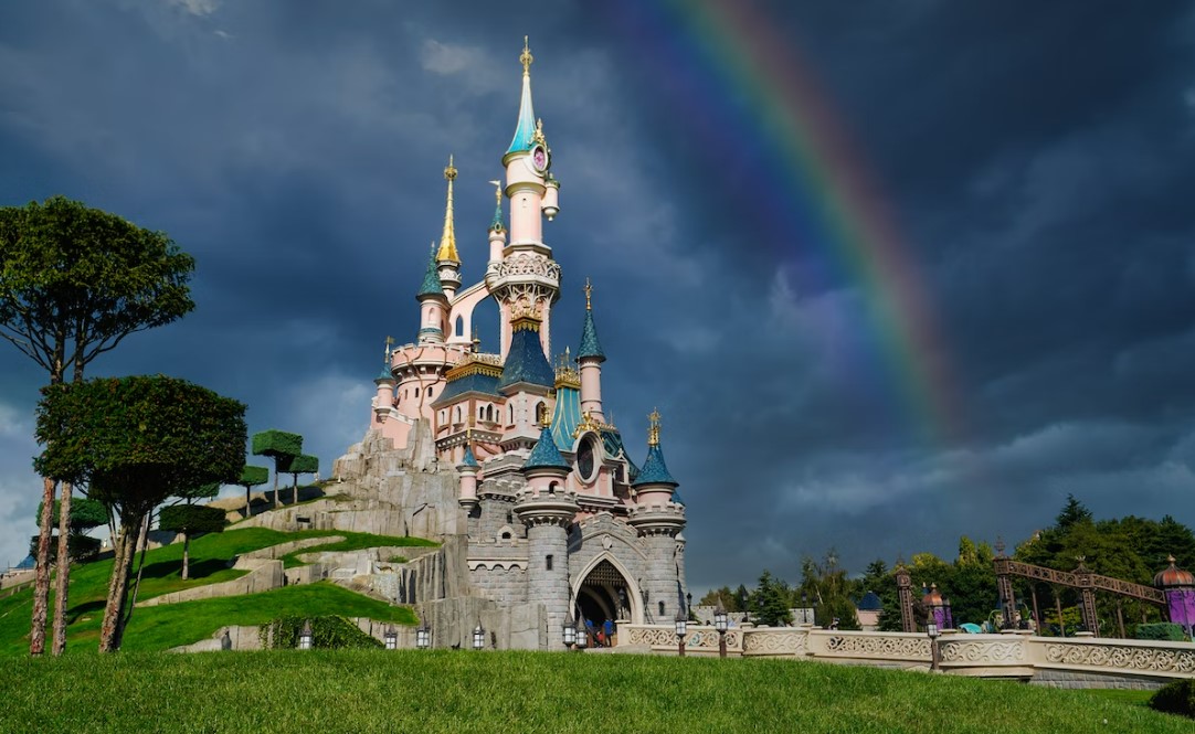 Paris & Normandiye - Disneyland Turu Fırsatı Pegasus Havayolları ile 4 Gece 5 Gün (CDG-CDG) 2024