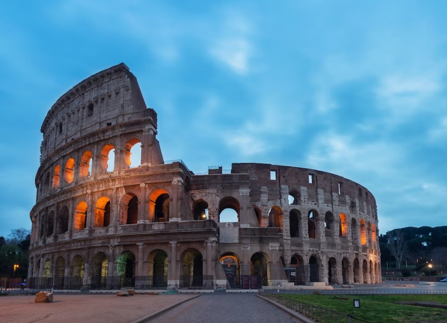 Roma Turu 29 Aralık 2023 Hareketli Freebird Hava Yolları özel seferi ile (Bri - Bri)